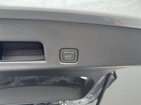 Used 2026 Buick Enclave Preferred FWD image 34