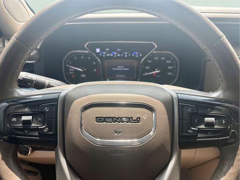 Used 2021 GMC Yukon Denali w/ Denali Ultimate Package RWD image 14