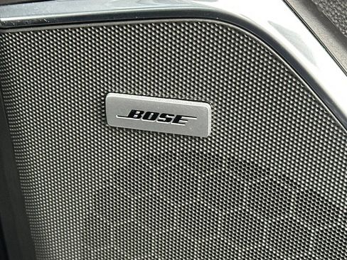 Used 2017 Cadillac Escalade ESV Platinum image 16