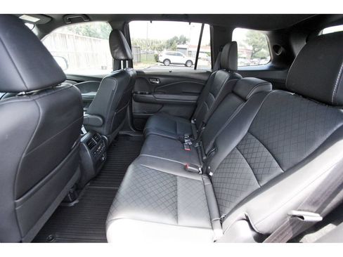 Used 2021 Honda Passport Elite image 14