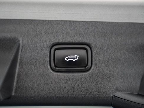 Used 2022 Hyundai Tucson Limited AWD/4WD image 12