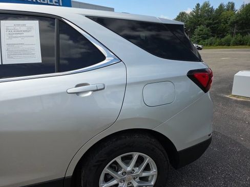 Used 2022 Chevrolet Equinox LT AWD/4WD image 34