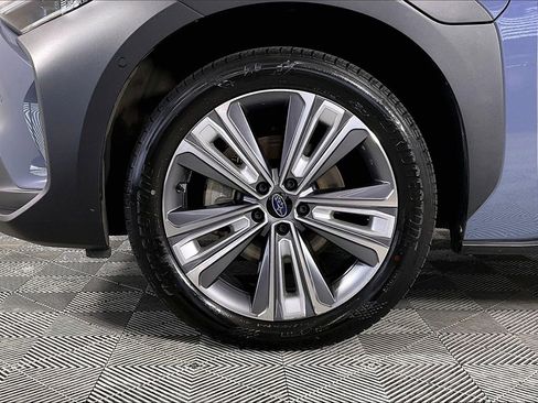 Used 2023 Subaru Solterra Limited image 8