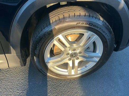 Used 2022 Mercedes-Benz GLB 250 image 22