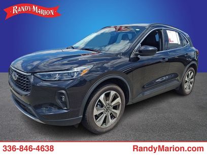 Used 2025 Ford Escape Platinum w/ Class II Trailer Tow Package
