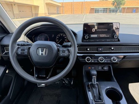 Used 2022 Honda Civic LX image 15