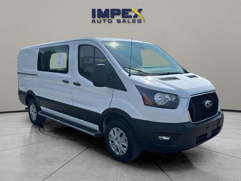 Used 2024 Ford Transit 250 Low Roof w/ Exterior Upgrade Package image 7