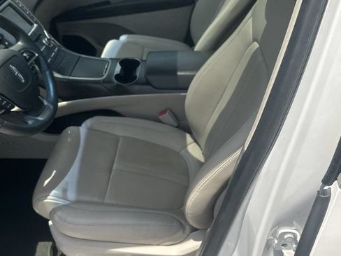 Used 2019 Lincoln Nautilus Reserve FWD image 15