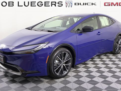 Used 2026 Toyota Prius LE image 4