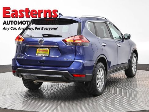 Used 2020 Nissan Rogue SV AWD/4WD image 5