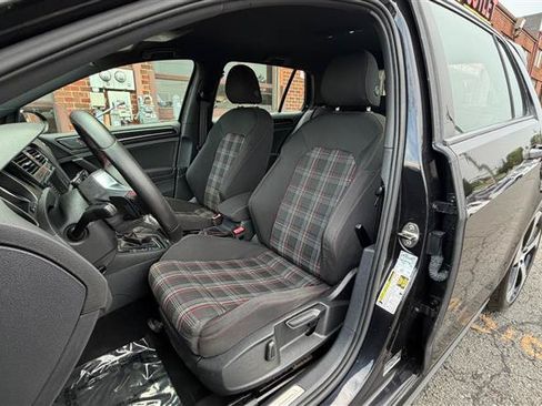 Used 2016 Volkswagen GTI S FWD image 25