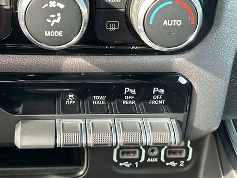 Used 2022 RAM 1500 Big Horn image 26