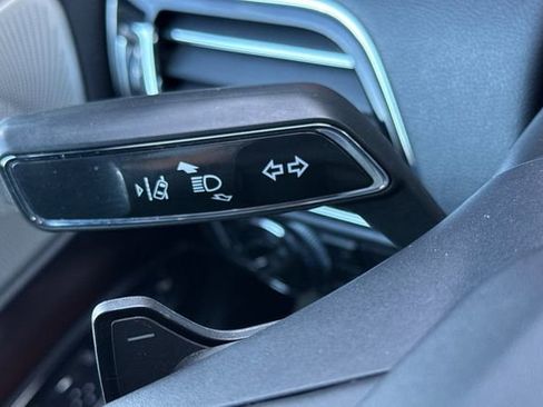 Used 2020 Lincoln Navigator L Reserve w/ Equipment Group 208A Reserve image 39