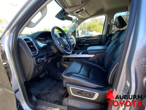 Used 2022 RAM 1500 Laramie AWD/4WD image 31