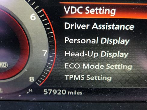 Used 2021 Nissan Rogue Platinum FWD image 30
