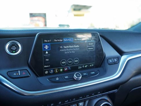 Used 2022 Chevrolet Blazer LT image 20