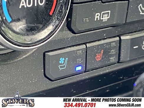 Used 2020 Ford F150 Lariat w/ Equipment Group 502A Luxury AWD/4WD image 26
