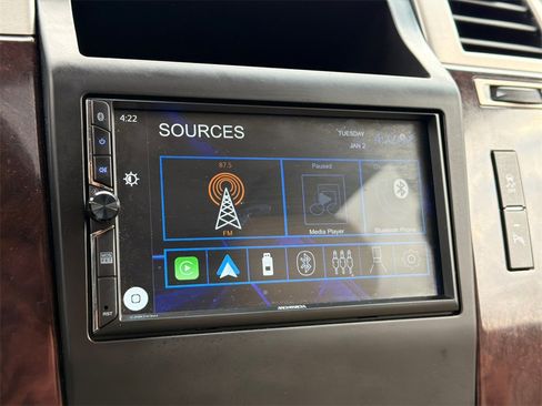 Used 2013 Cadillac Escalade Luxury image 33