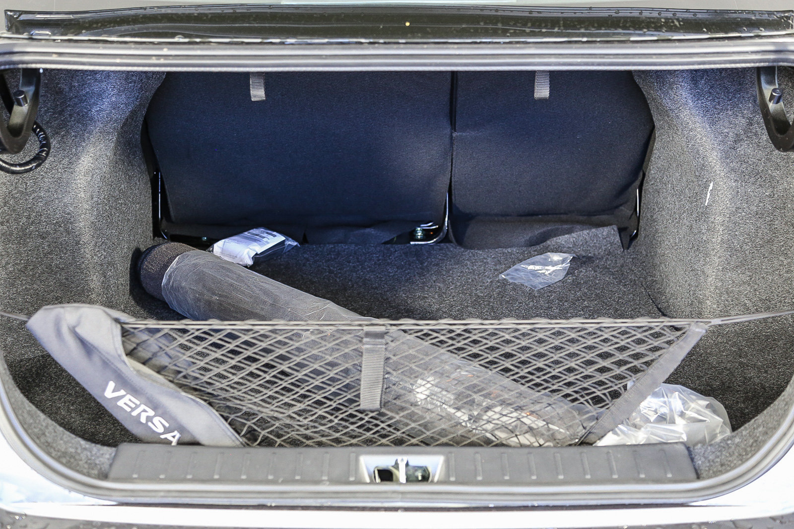 Used 2025 Nissan Versa SR w/ Trunk Package FWD image 12