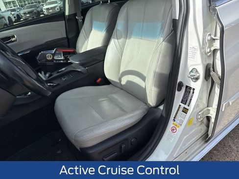 Used 2017 Toyota Avalon Touring image 13