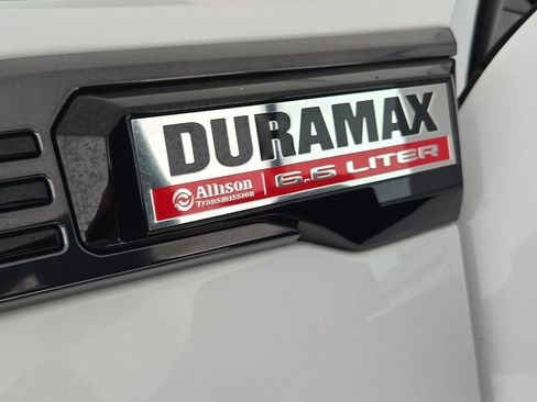 Used 2024 GMC Sierra 2500 AT4 w/ AT4 Premium Plus Package AWD/4WD image 38