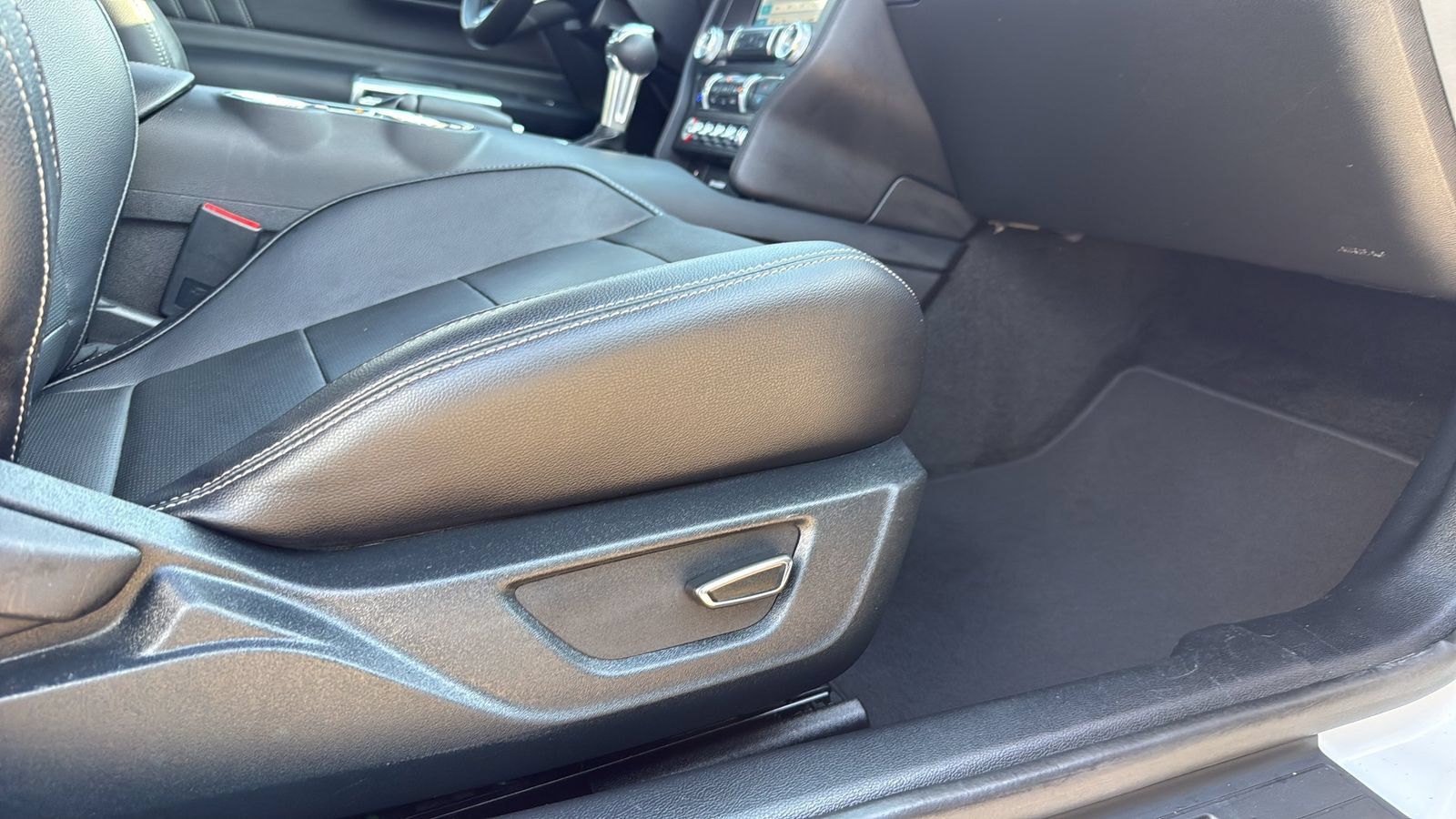 Used 2016 Ford Mustang GT Premium w/ Enhanced Security Package RWD image 18