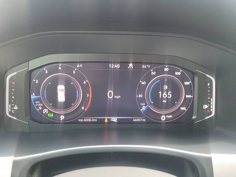 Used 2023 Volkswagen Atlas SEL R-Line AWD/4WD image 15