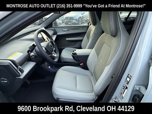 New 2026 Volvo EX30 Cross Country Ultra w/ Protection Package Premier image 12