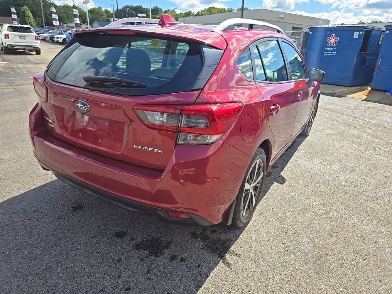 Used 2022 Subaru Impreza 2.0i Premium AWD/4WD image 8