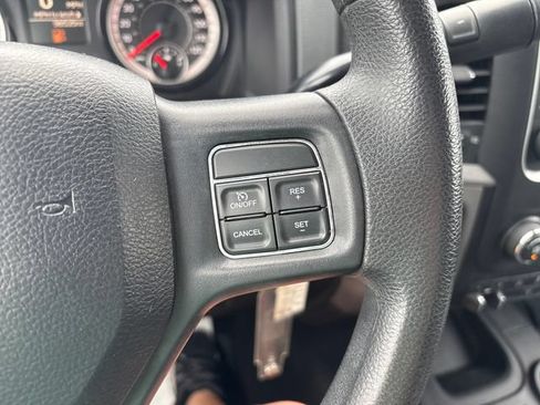 Used 2018 RAM 2500 Tradesman w/ Chrome Appearance Group AWD/4WD image 12