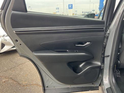 Used 2024 Hyundai Tucson SEL image 16
