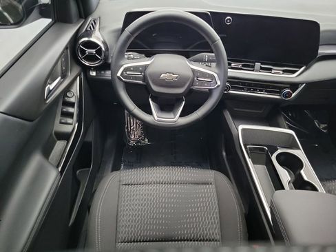 Certified 2025 Chevrolet Equinox LT w/ Midnight Edition image 12