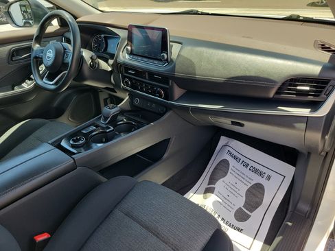 Used 2021 Nissan Rogue S AWD/4WD image 11