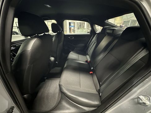 Used 2023 Honda Civic Sport image 17