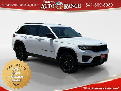 New 2025 Jeep Grand Cherokee Altitude