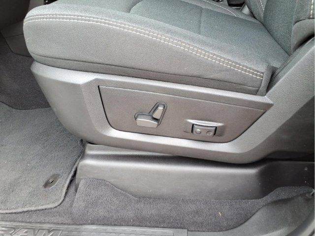 Used 2026 RAM 2500 Big Horn AWD/4WD image 20