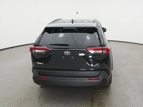 New 2025 Toyota RAV4 LE image 40