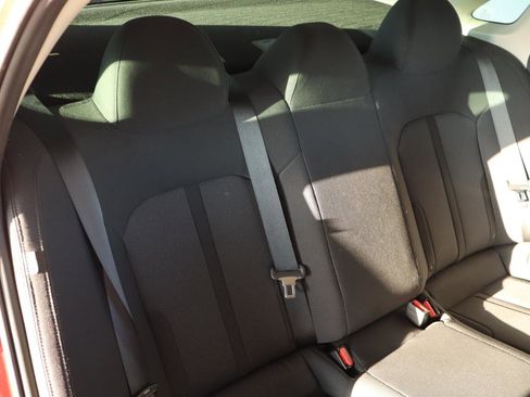 Used 2021 Kia K5 LX image 35