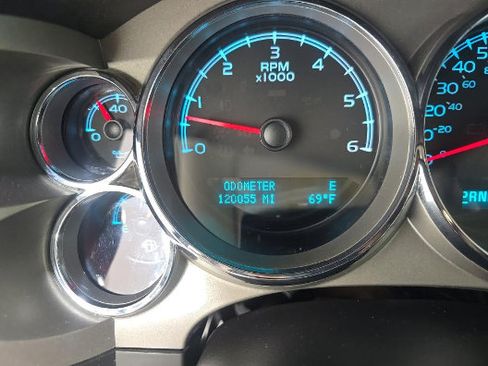 Used 2012 GMC Sierra 2500 SLE AWD/4WD image 9