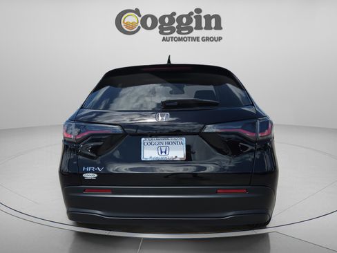New 2026 Honda HR-V LX image 4