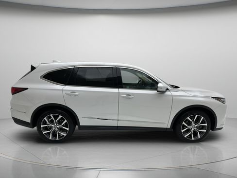 Used 2024 Acura MDX SH-AWD w/ Technology Package image 2