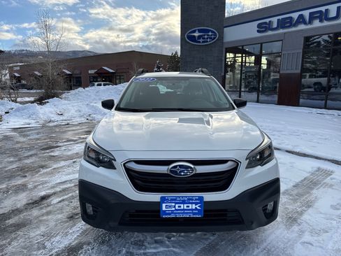 Used 2022 Subaru Outback image 3