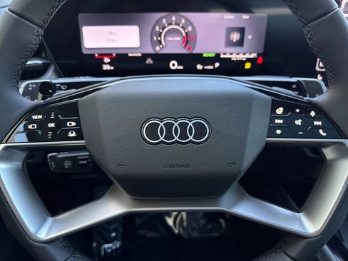 New 2026 Audi Q3 quattro 2.0T AWD/4WD image 21