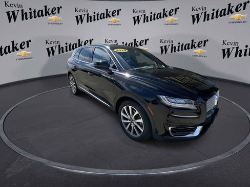 Used 2019 Lincoln Nautilus Select image 2