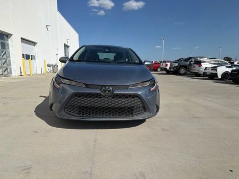 Used 2020 Toyota Corolla LE FWD image 9