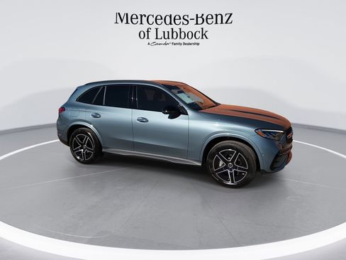 New 2025 Mercedes-Benz GLC 350e 4MATIC image 9