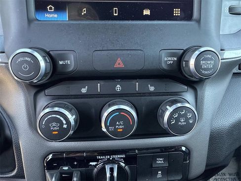 Used 2023 RAM 1500 Big Horn w/ Trailer Tow Group image 18