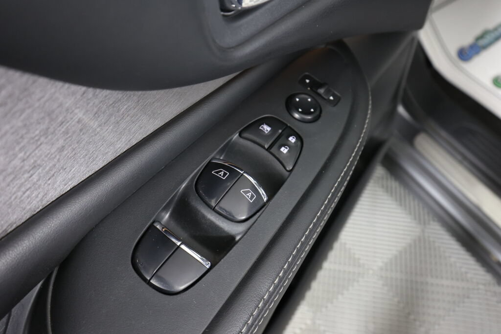 Used 2021 Nissan Murano SL w/ SL Moonroof Package AWD/4WD image 31