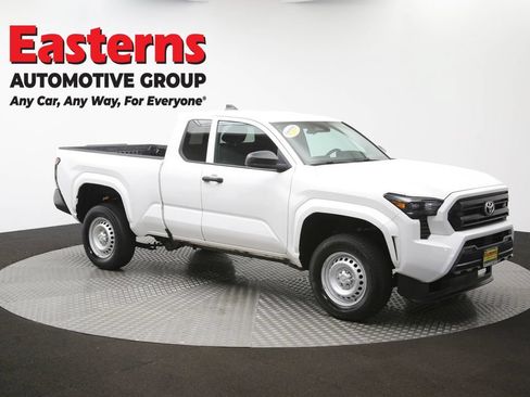 Used 2025 Toyota Tacoma SR RWD image 44