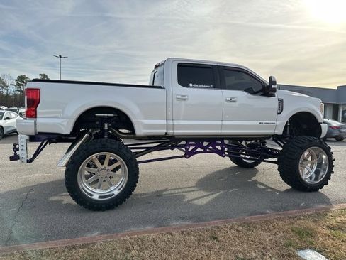 Used 2018 Ford F250 Limited w/ FX4 Off-Road Package image 7